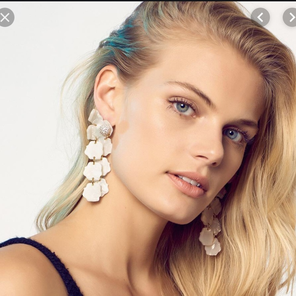 Nwot Lee sadoughi white earrings